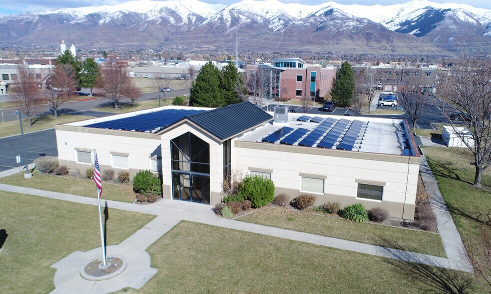 Primary Photo Of 280 N Kays Dr, Kaysville Freestanding For Lease