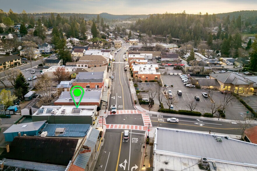 More Photos Of 102 W Main St, Grass Valley General Retail For Sale