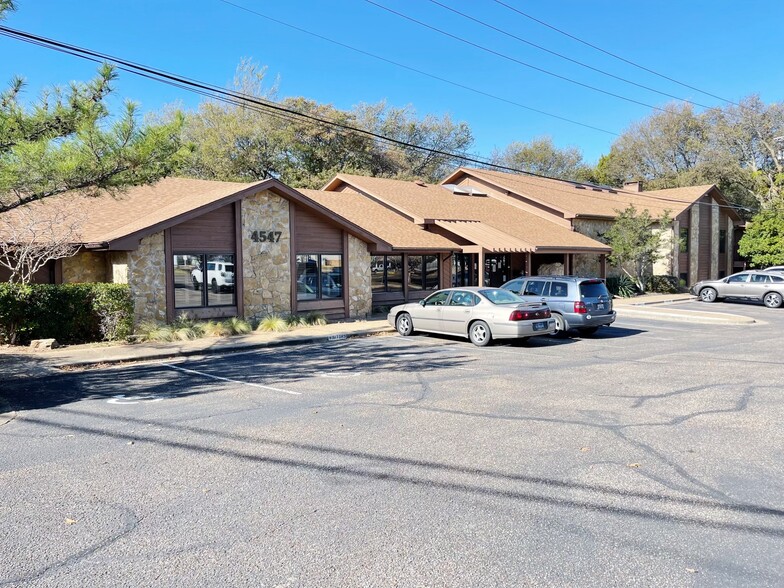 Primary Photo Of 4547 Lake Shore Dr, Waco Office For Lease