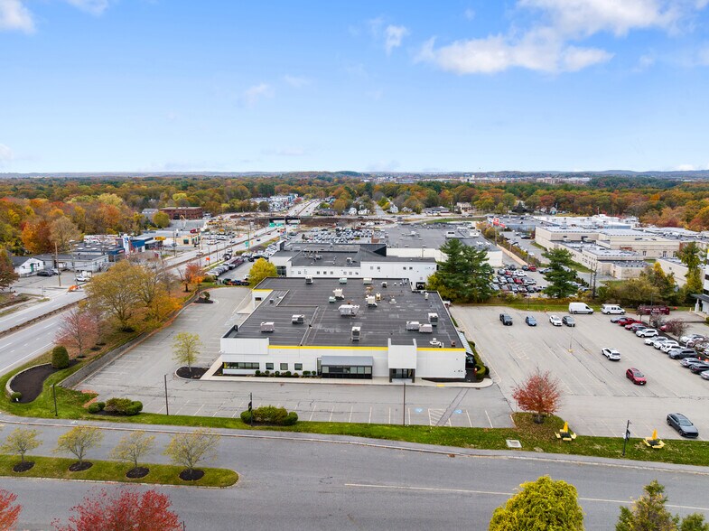 More Photos Of 801 Worcester St, Natick Freestanding For Lease