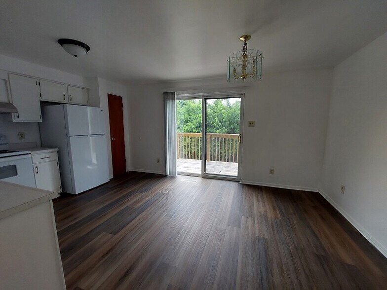 More Photos Of 435 Woodland Ave, Steubenville Apartments For Sale