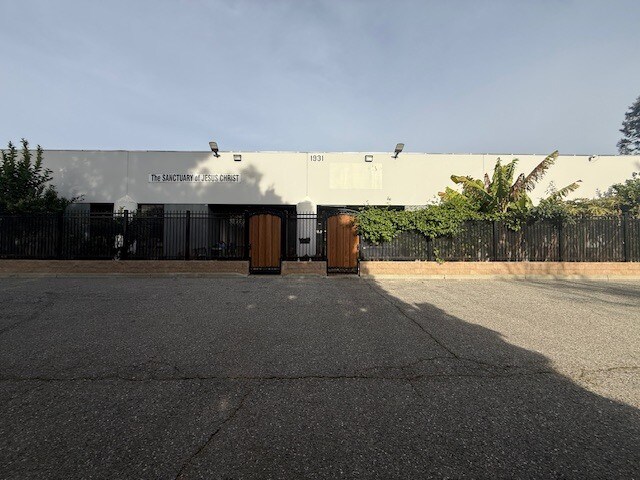 More Photos Of 1931-1935 Las Plumas Ave, San Jose Warehouse For Sale
