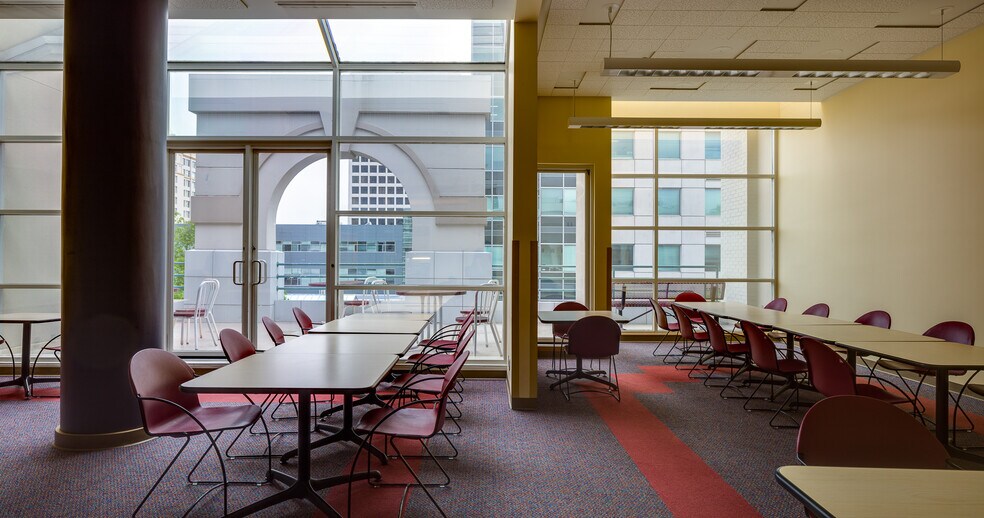 More Photos Of 1140-1160 Broadway, Tacoma Office For Lease