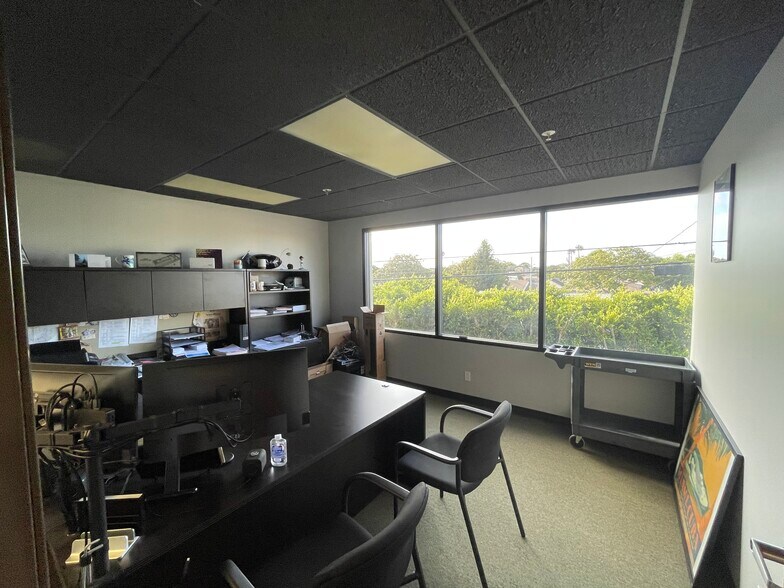 More Photos Of 2615 190th St, Redondo Beach Office For Lease