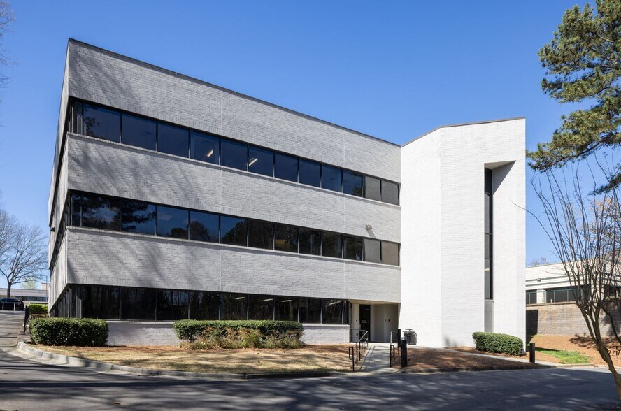 More Photos Of 1900 Century Pl NE, Atlanta Unknown For Lease