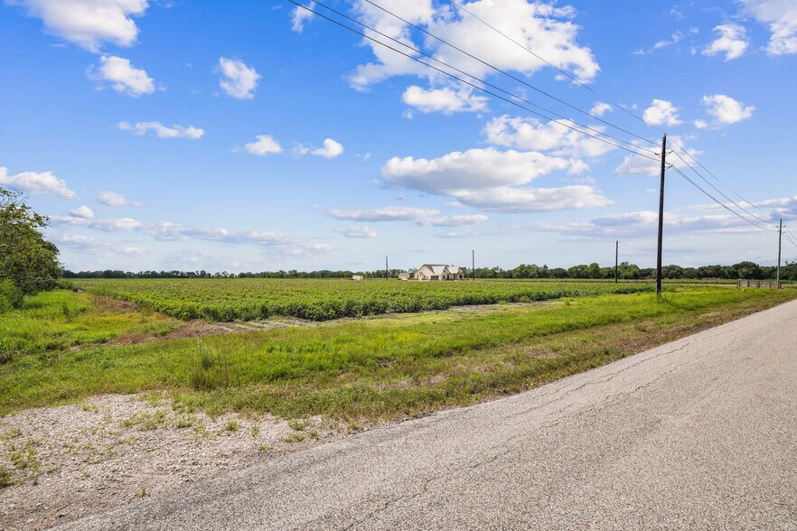 More Photos Of 8433 Fairchild Rd, Richmond Land For Sale