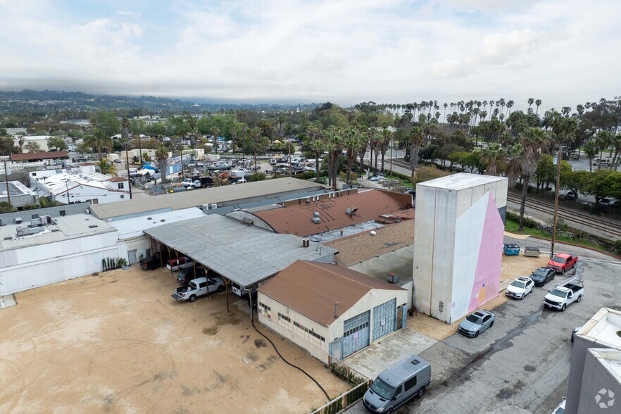 More Photos Of 121 Santa Barbara St, Santa Barbara Unknown For Lease