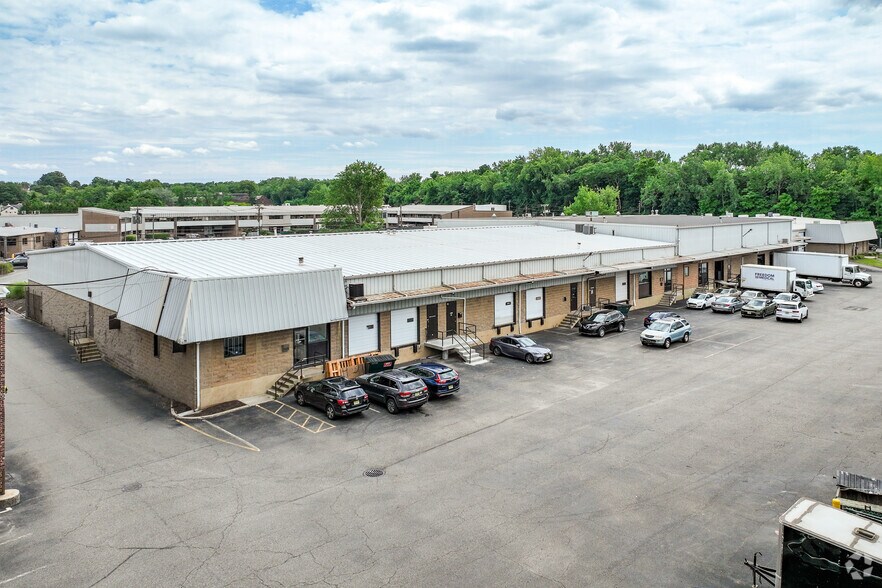 More Photos Of 1 Madison St, East Rutherford Manufacturing For Lease