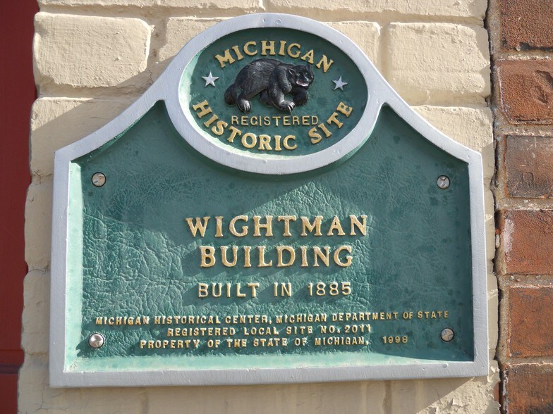 More Photos Of 115 S Main St, Vassar Office Residential For Lease