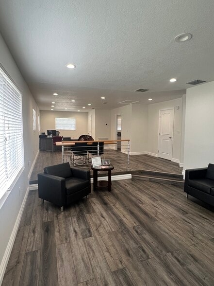More Photos Of 2424 Sunset Point Rd, Clearwater Medical For Lease