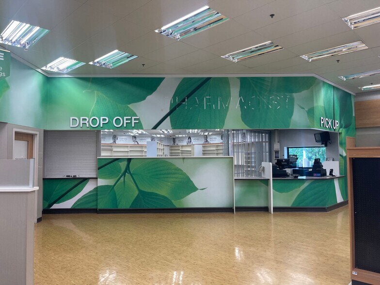 More Photos Of 100 S 3rd St, Conneaut Lake Drugstore For Lease