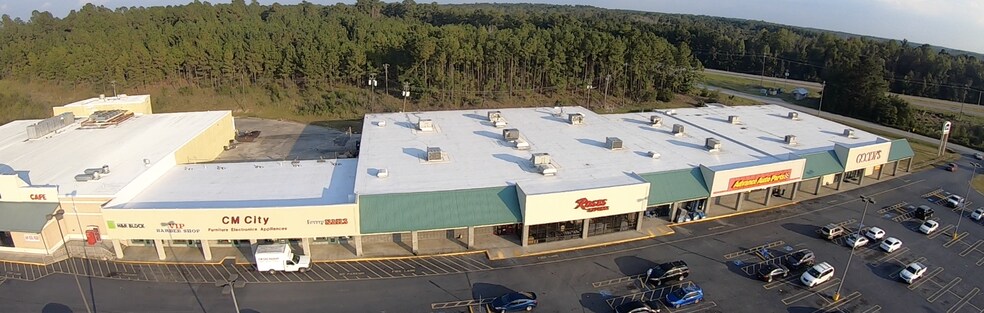 More Photos Of 1123-1129 W Ogeechee St, Sylvania General Retail For Lease