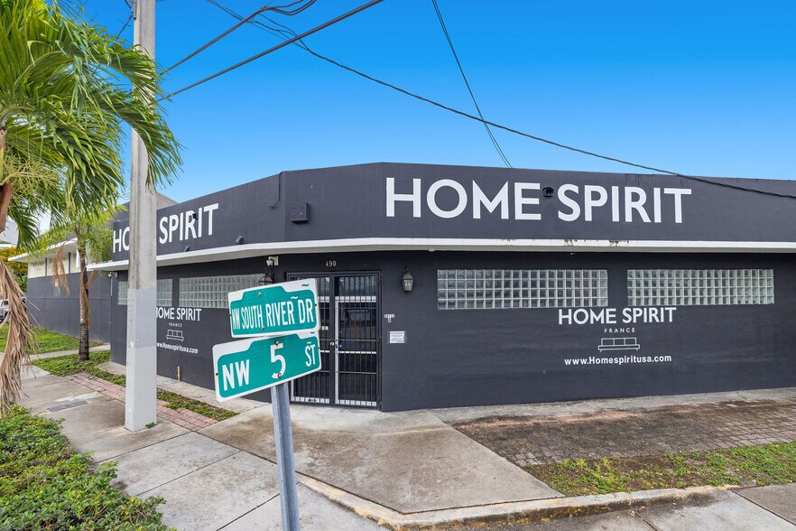 More Photos Of 442-490 NW South River Dr, Miami Warehouse For Sale