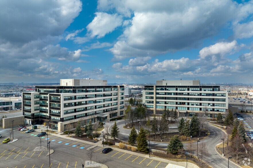 More Photos Of 1855 Buckhorn Gate, Mississauga Office For Sale