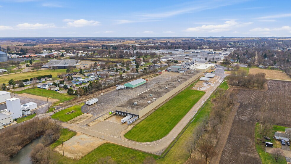 More Photos Of 424 E Oshkosh St, Ripon Manufacturing For Sale
