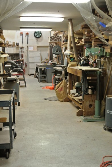 More Photos Of 2250 Jerrold Ave, San Francisco Warehouse For Lease