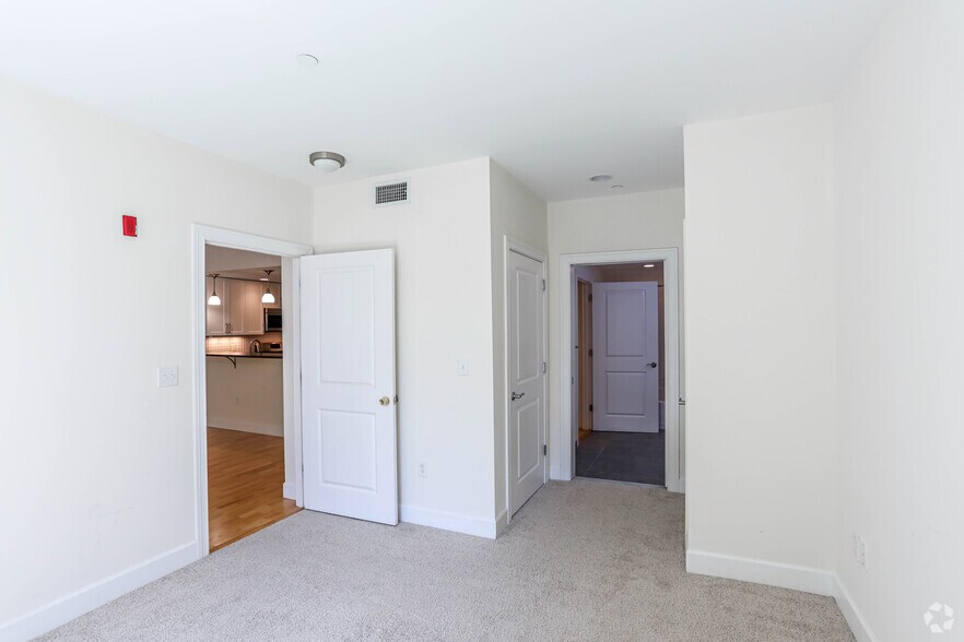 More Photos Of 7 Cameron Ave, Cambridge Apartments For Sale