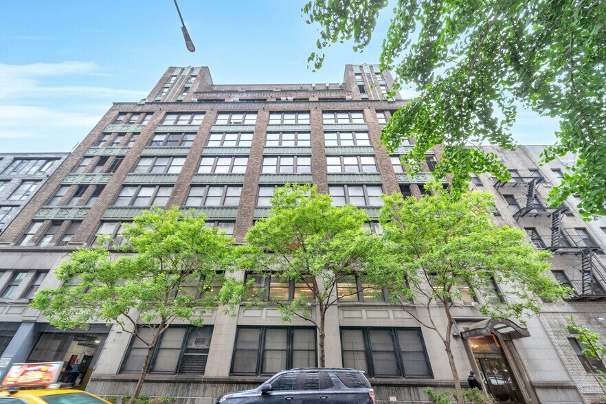 More Photos Of 535-547 W 45th St, New York Loft Creative Space For Lease