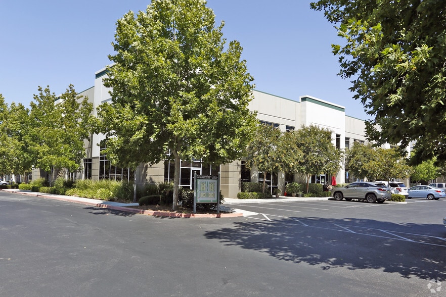 Primary Photo Of 301-313 Piercy Rd, San Jose Flex For Lease