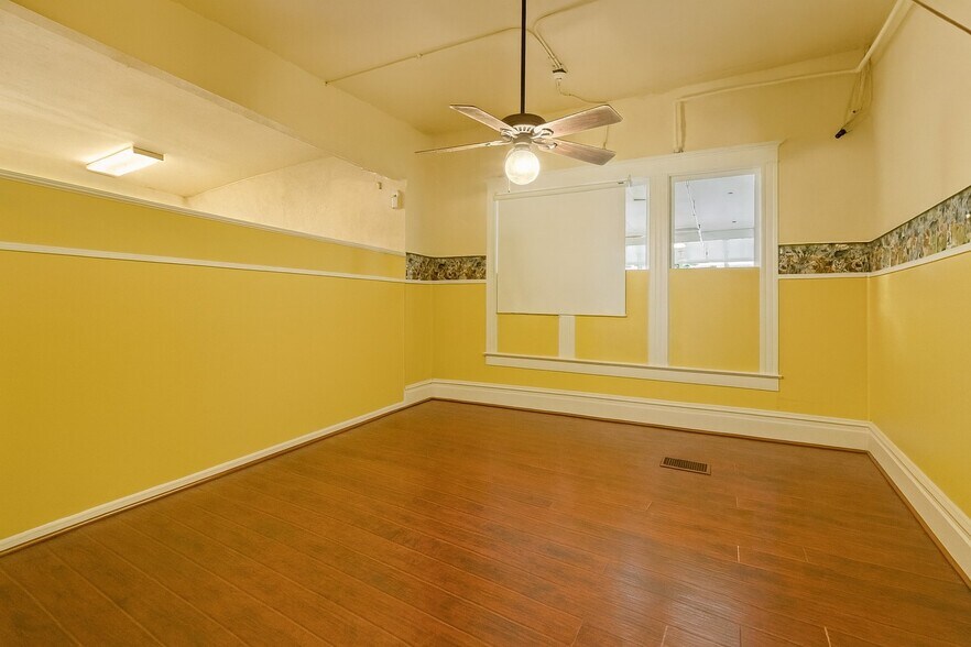 More Photos Of 1030 4th St, Rosenberg Daycare Center For Sale