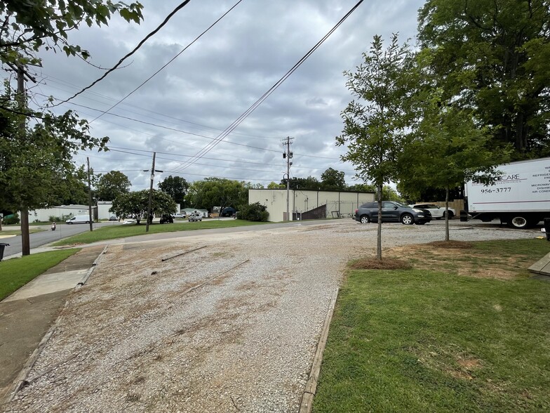 More Photos Of 3800 3rd Ave S, Birmingham Office For Lease