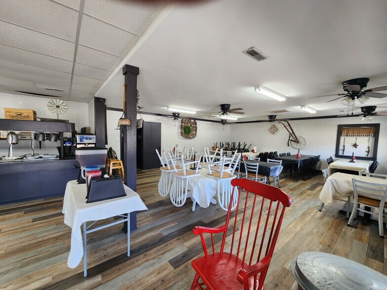 More Photos Of 2302 Low Country Hwy, Ehrhardt Specialty For Sale