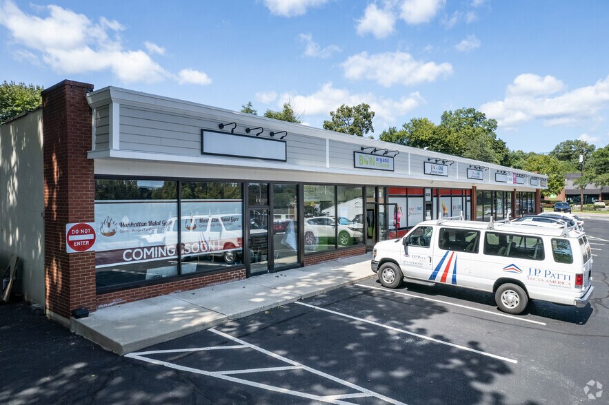 Primary Photo Of 403 Goffle Rd, Wyckoff Storefront For Lease