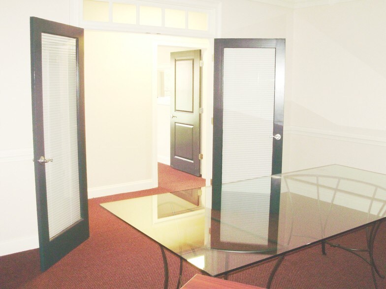 More Photos Of 5400 Laurel Springs Pky, Suwanee Office For Sale