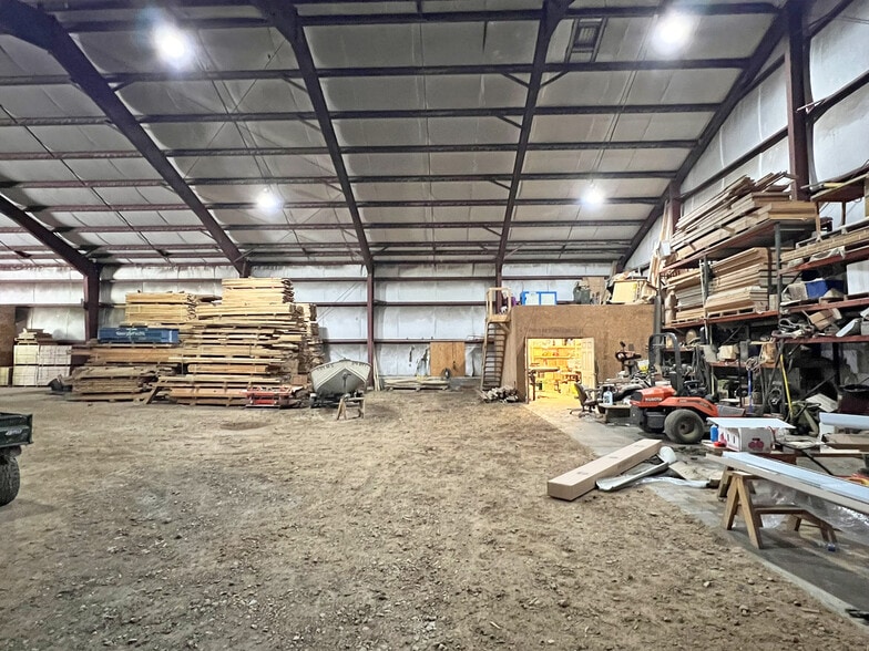 More Photos Of 9711 Perry Hwy, Waterford Warehouse For Sale