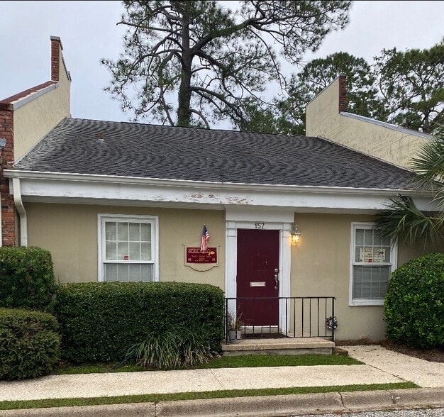 Primary Photo Of 157 Salem Ct, Tallahassee Medical For Lease