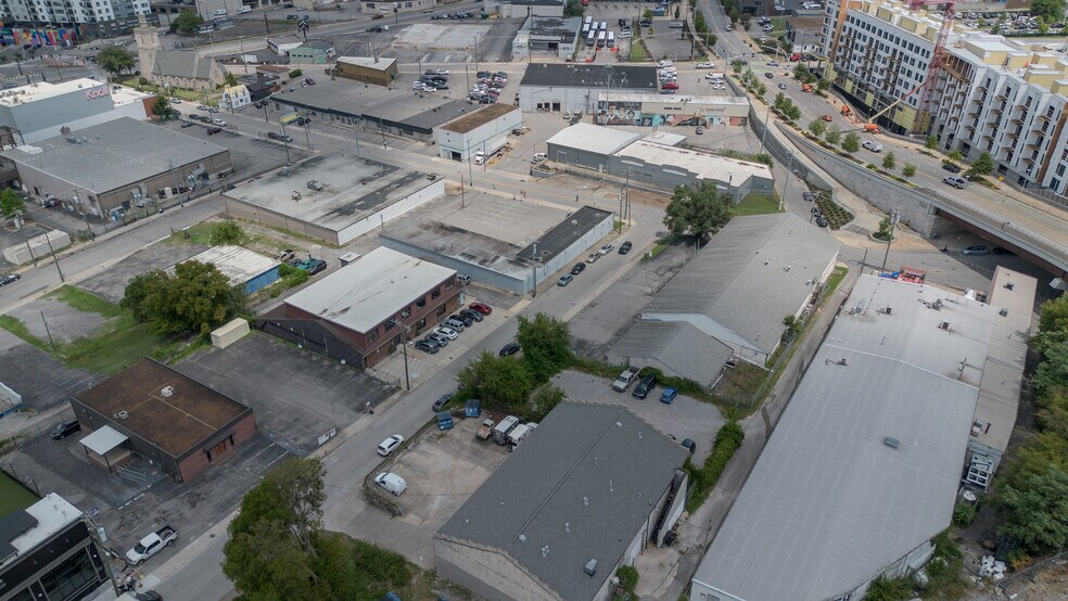 More Photos Of , Nashville Unknown For Sale