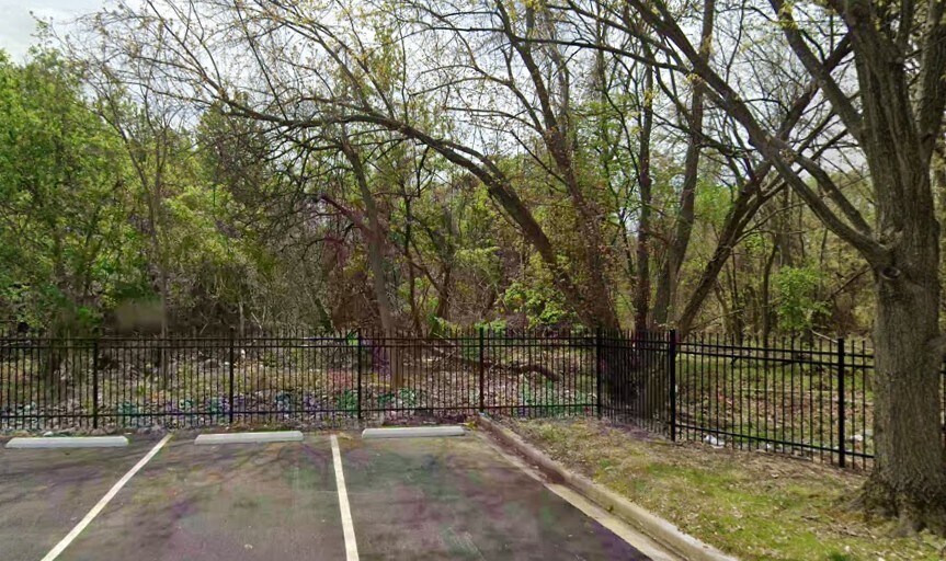 More Photos Of Saint Barnabas rd, Oxon Hill Land For Sale