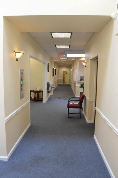 More Photos Of 91 Progress Ave, Pottsville Office For Sale