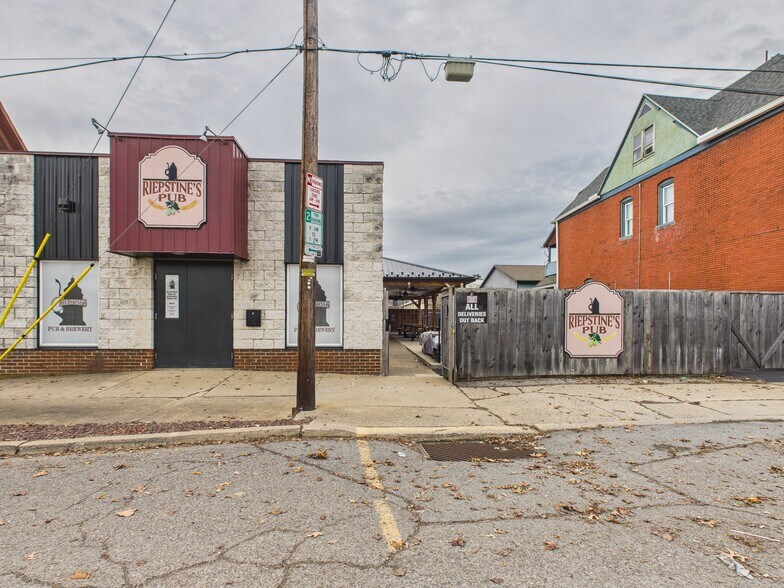 Primary Photo Of 913 Arch St, Williamsport Restaurant For Sale