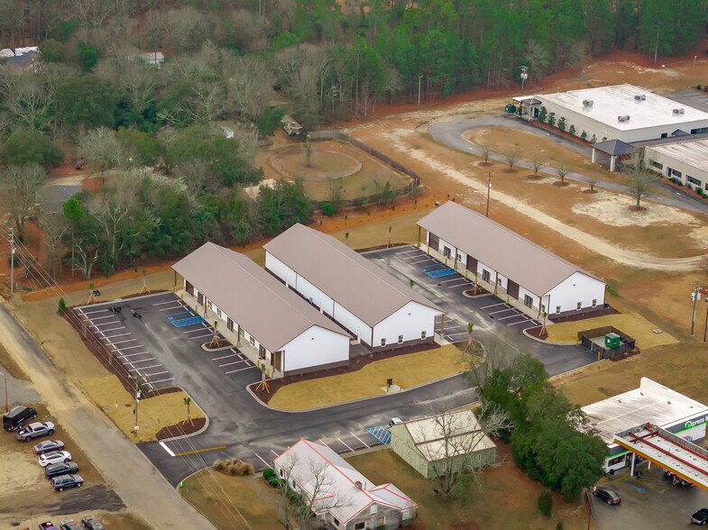 More Photos Of 118 Centerville Rd, Gilbert Light Distribution For Lease