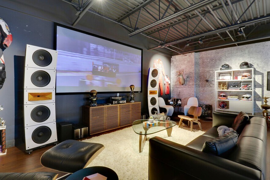 More Photos Of 7210 Haverhill Business Pky, Riviera Beach Warehouse For Sale