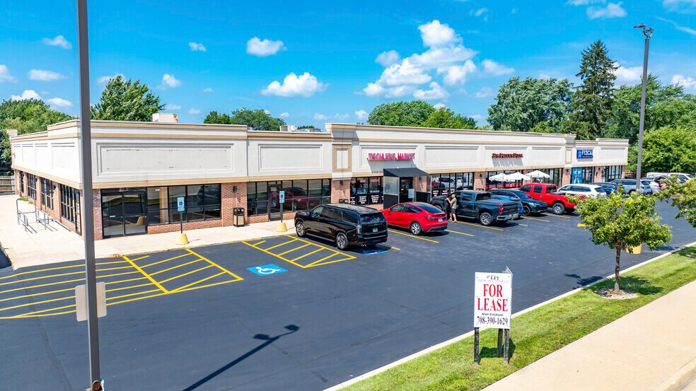 More Photos Of 15412 Route 59, Plainfield Unknown For Lease