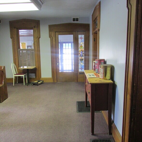 More Photos Of 136 Miami st, West Milton General Retail For Lease