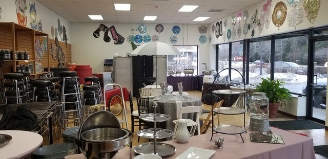 More Photos Of 870 Sheridan Rd, Highwood Storefront Retail Office For Sale