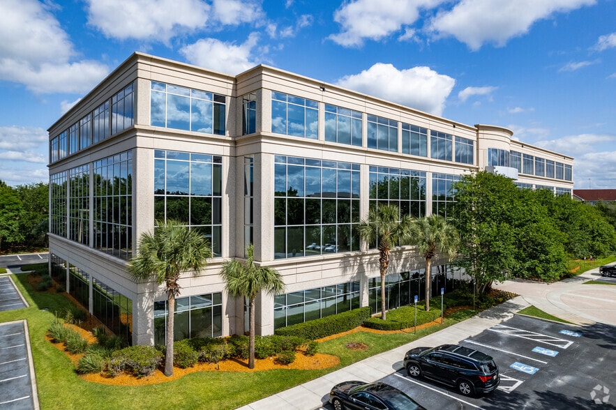 More Photos Of 1025 Greenwood Blvd, Lake Mary Unknown For Lease