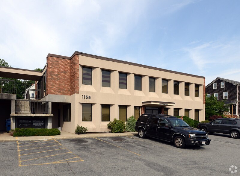 More Photos Of 1155 Purchase St, New Bedford Medical For Lease
