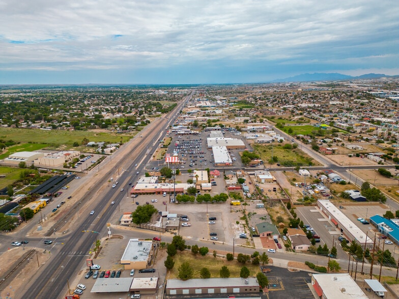 More Photos Of 5200 Doniphan Dr, El Paso Bar For Sale