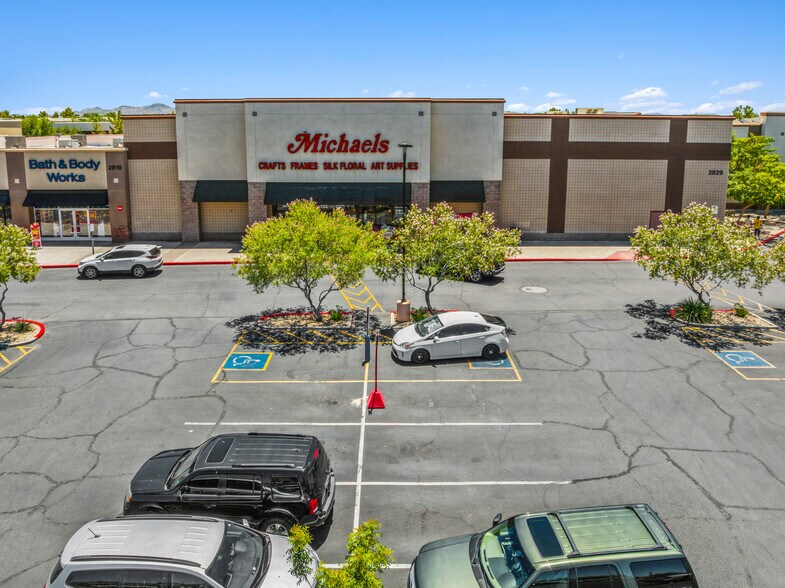 More Photos Of 2805-3053 W Agua Fria Fwy, Phoenix Unknown For Lease