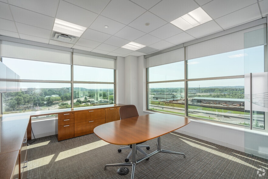 Photo of 6th Floor Ste 605