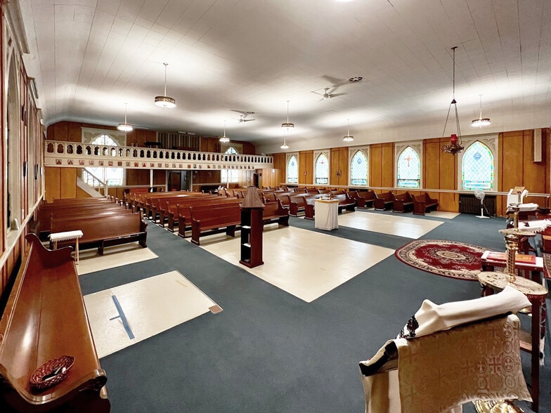 More Photos Of 4630 N Maryland Ave, Portland Religious Facility For Sale