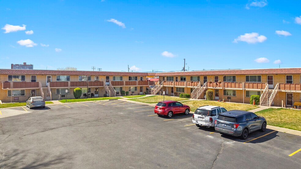 More Photos Of 2940 W Arkansas Ave, Denver Apartments For Sale