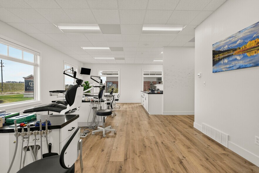 More Photos Of 688 Rigby Lake Dr, Rigby Healthcare For Sale