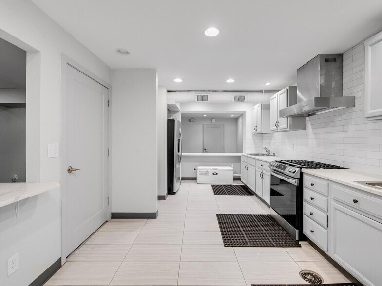 More Photos Of 2260 E 88th Ave, Denver Office Residential For Sale