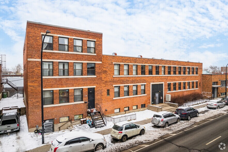 More Photos Of 4217 Rue D'iberville, Montréal Apartments For Sale