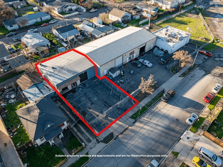 Primary Photo Of 727 Welch St, Medford Industrial For Sale